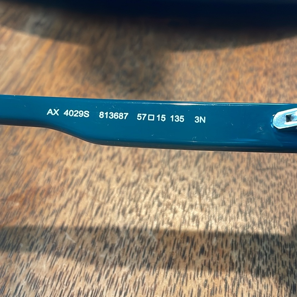 Armani Exchange A/X sunglasses with case & cloth - Picture 3 of 12